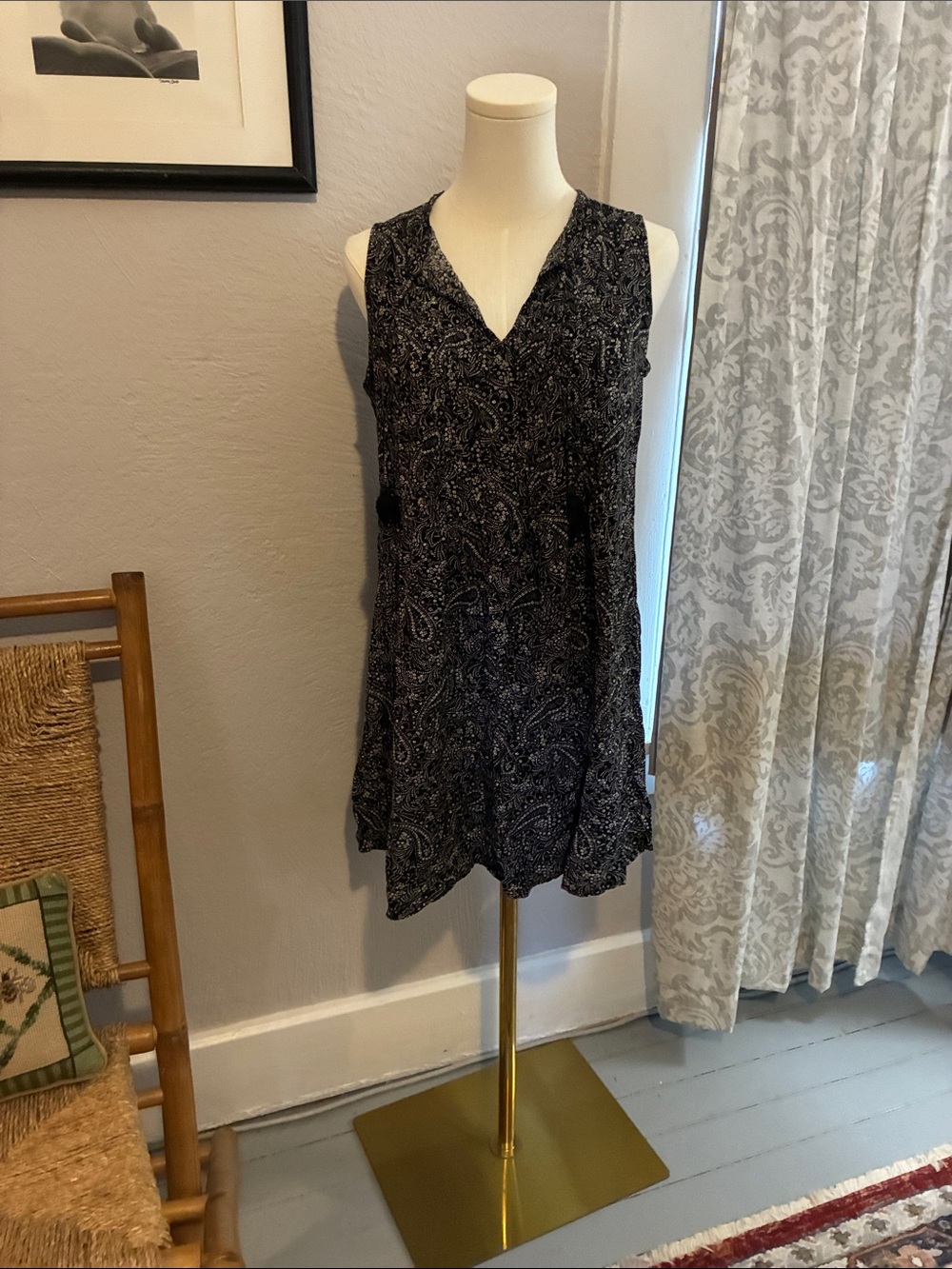 Old Navy Sleeveless Black Paisley Mini Dress